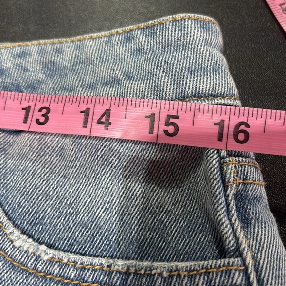 Hammer Jeans High Rise,distressed,5 pocket,belt loop,button fly,frayed cuff,jean - Picture 10 of 11